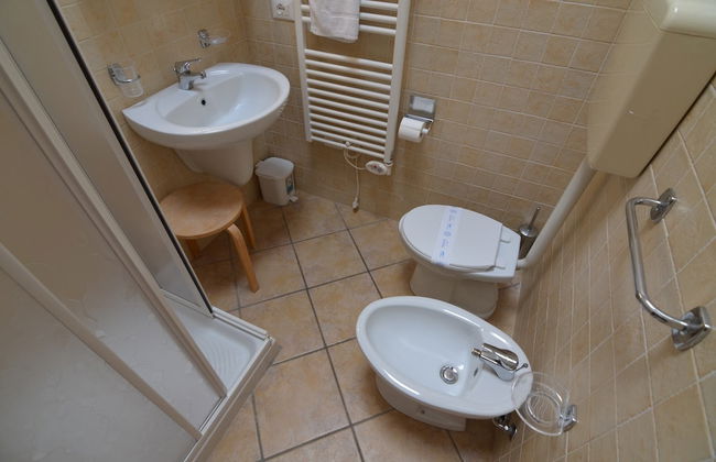 Nicely Furnished Apartment with AC near Beach - Foto 25