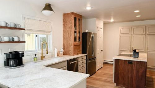 Downtown Sister Bay New Listing - Cardinal Retreat - Foto 4