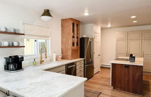 Downtown Sister Bay New Listing - Cardinal Retreat - Foto 4