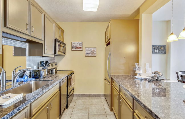 Beachfront Hideaway by Ryson Vacation Rentals - Foto 24