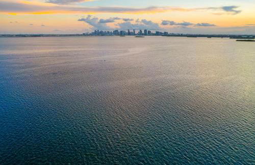 Best Bayfront View Villa with Heated Pool - Foto 65