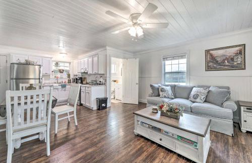 Waterfront Dunlap Cottage Large Yard and Views - Foto 3