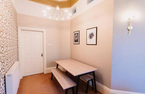 Atholl Apartment - A Unique apartment in countryside park with WIFI and access to pool and bar - Foto 7