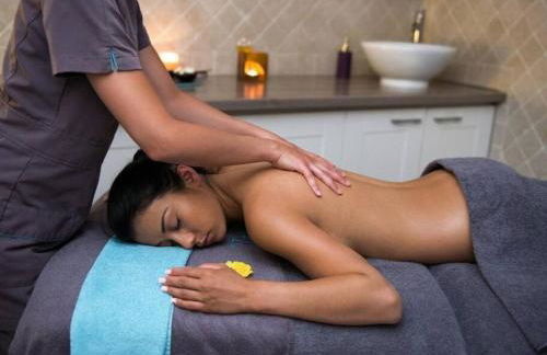 Dans un cadre d'exception, Vue mer panoramique à Agay Côte d'Azur, Village Vacances Cap Esterel, 2 chambres, avec jardin, golf, climatisation, Wifi, 5 piscines - Foto 52