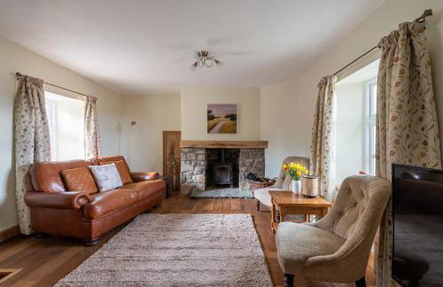 Vauxhall Cottage, Chepstow - 4 Bedroom Pet-Friendly Home with Private Fenced Garden, Walk to Town and Castle - Foto 3