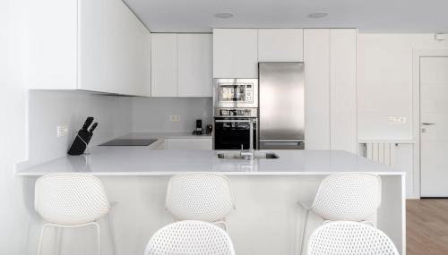 Bright apartment with A/C, parking optional - Foto 4