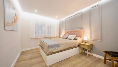 Train Station by Lugo Collection - Foto 1