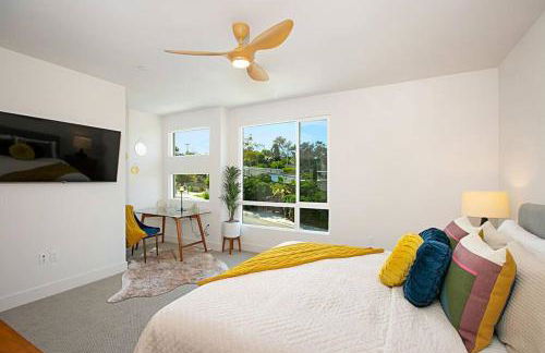 Luxury NEW Residence with Private Rooftop, Downtown in minutes - Foto 44