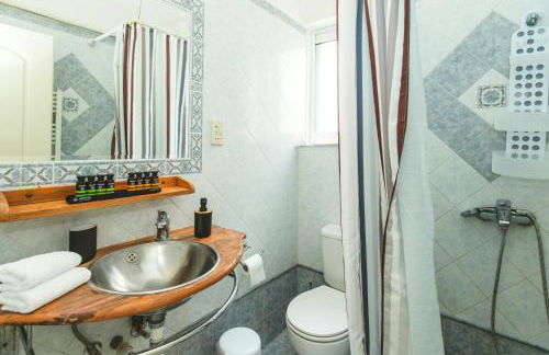 Studio Irene, Lindos 10 minutes, Beach 4 minutes - Foto 14