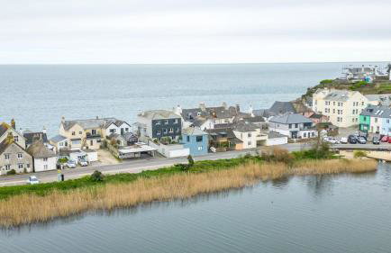 Swan's Nest - Foto 18