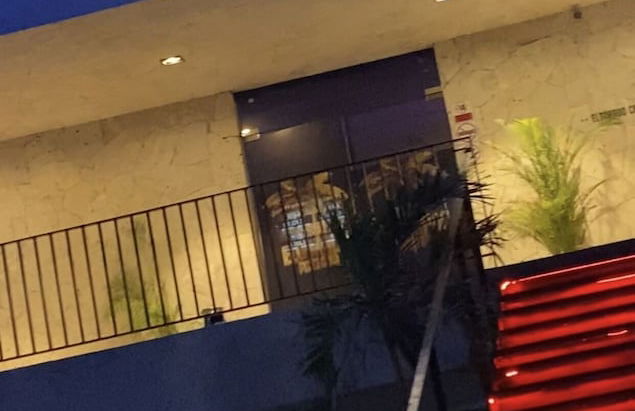 2 Minutes Walk to Beach Huge 3 bdrm Condo with Pool - Photo 74