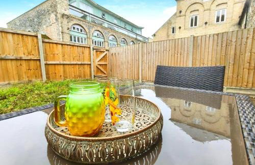 Stylish 2-Bed Home Near A11 - Foto 38