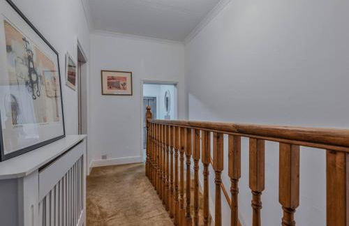 Charming Victorian Hidden Gem - Pass the Keys - Foto 29