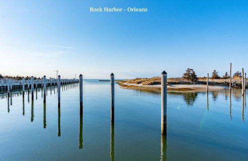 Lovely House 5 Min to Beach with Deck Grill and Garage - Foto 46