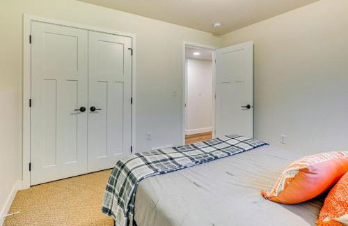 Ice Fish and Snowmobile! Home 2 Mi to Petenwell Lake - Foto 27