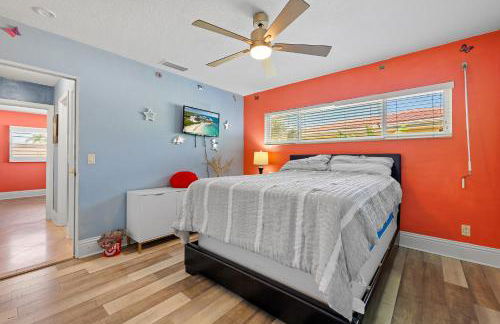 4bd 2ba Waterfront House with Pool, Hot Tub & Boat! - Foto 32