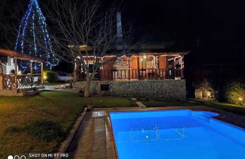 Wooden cottage with private pool near to sea - Foto 34