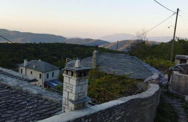 Penelope Elafotopos - Foto 16