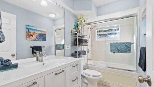 Beachside Las Olas Getaway Oasis with Pool - Foto 5