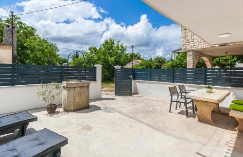 Studio & Apartment 'The Roots Apartments' near Pula, Istria, Croatia - Foto 31