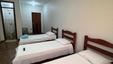 Apartamento 114 - Suíte em região central com ventilador - Foto 2