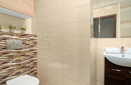 Subtle Apartment in Poznań with Parking Close to the Airport by Noclegi Renters - Foto 17