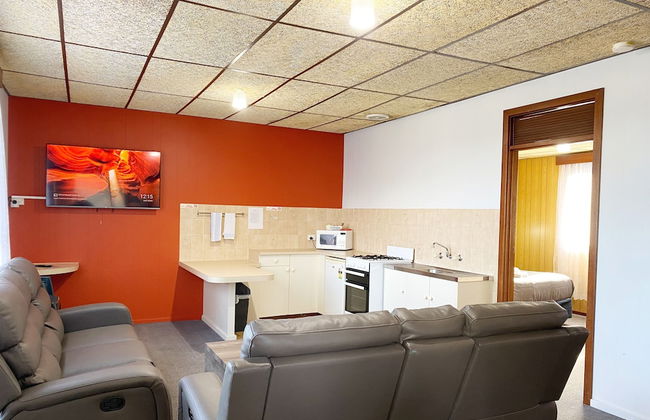 Limestone Coast Tourist Park - Photo 54