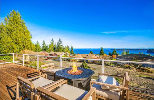 Spacious 3BR3BA with Spectacular Water Views - Foto 14