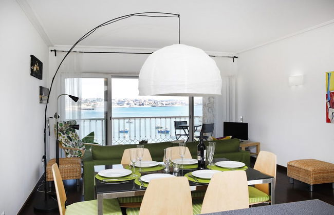 Remarkable view over Cascais Bay - Photo 14