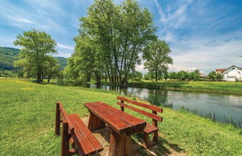 Nice Home In Licko Lesce With Wifi - Photo 26