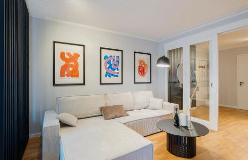 Luxurious 105m2 Penthouse in Prime Location 4 Bedroms & Balcony - Photo 33
