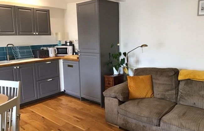 Central Teignmouth - Sleeps 4 - Pets Allowed - Foto 7