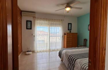 Amazing 3 floor house in front of the beach - Foto 44