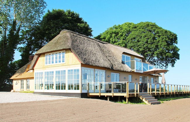 14 Person Holiday Home in Havndal - Foto 40