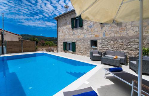 Villa Charonia - Photo 2