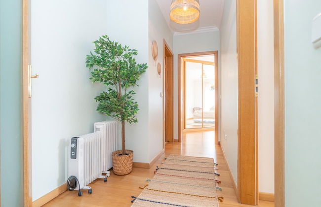 Atlantic Ocean Pool Apartment - Photo 36