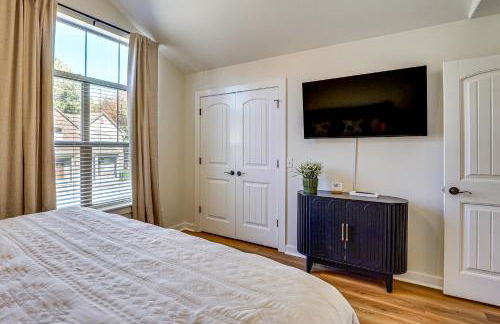 5 Mi to Univ of Arkansas Cozy Townhome with Deck - Foto 15