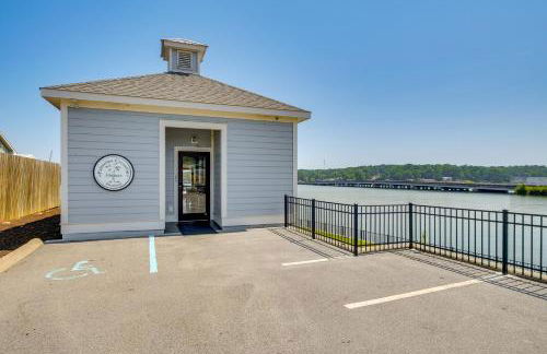 Walk to Marina Lake Greenwood Retreat with Hot Tub - Foto 26