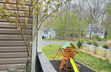 Poconos Modern Chalet I Hot Tub I Home Theater I Fenced Yard I Pet Friendly - Foto 65