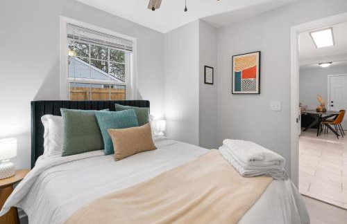 Palmetto Porch - Family Home Near Park Circle - Foto 12