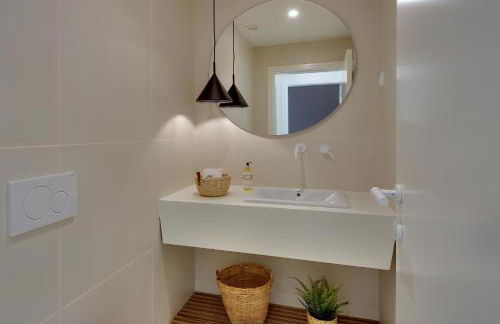 Casa do Pátio-Two Private Pools Villa- Rooftop & Panoramic Pool by DreamvillasAlbufeira - Foto 29