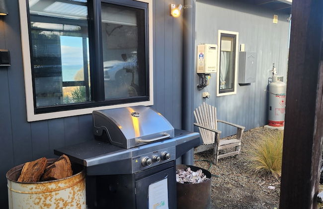 Flotsam Studio Accommodation - Photo 35