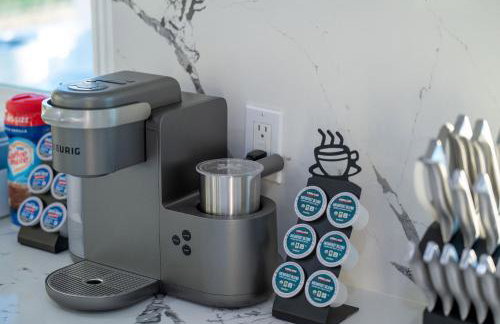 The Lakefront Oasis - Foto 21