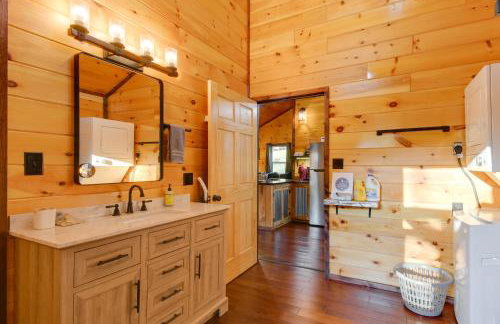 Fireside Evenings Red River Gorge Gem with Hot Tub - Foto 15