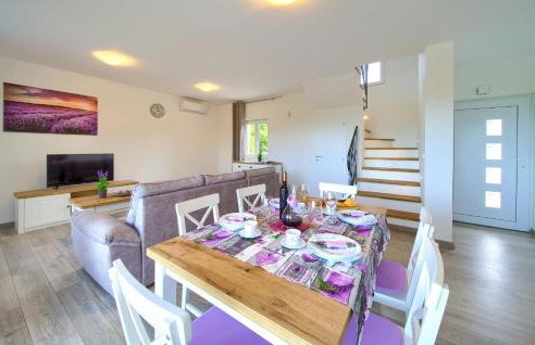 Holiday home Elena with pool - Photo 6