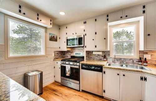 Quiet and Peaceful Home in Allenspark with Deck! - Foto 11