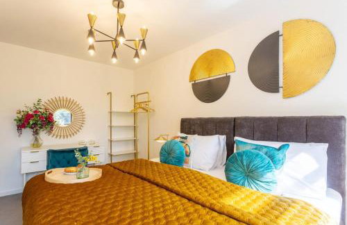 #57 Central Taunton 2BR APT - Sleeps 6 - 5 mins to Taunton Player Ready 2 - "Perfect For Contractors and Families - Free Parking" - Foto 16