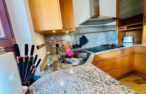 Panoramablick mit Privatparkplatz, 2 Balkone und 1,5 Bäder - Foto 34