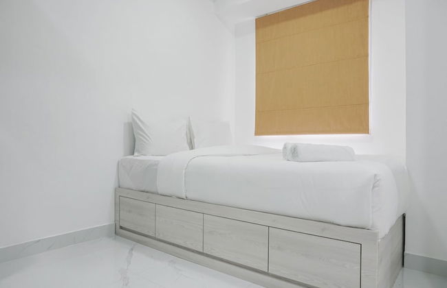 Comfort Studio at Menteng Square Apartment - Photo 3