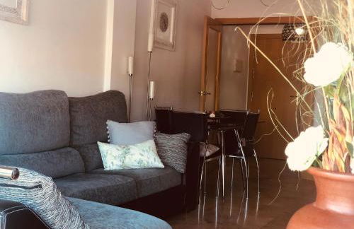 Apartamento con terraza y piscina en Malgrat de Mar - Foto 8